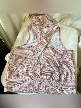 Rabbit Rose Pink & Cream Marble-Print hooded athletic top